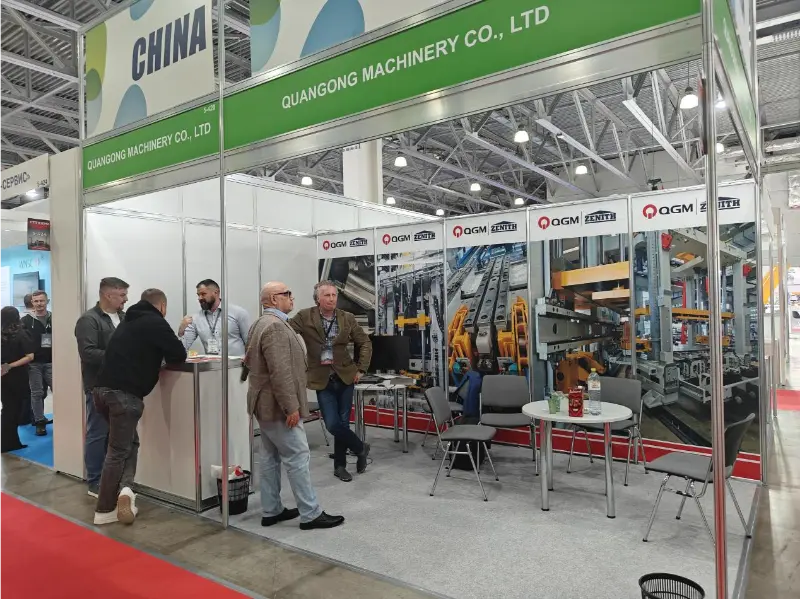 Foco no mercado de infraestrutura da Eurásia: Quangong Machinery Co., Ltd. expõe na CTT EXPO da Rússia